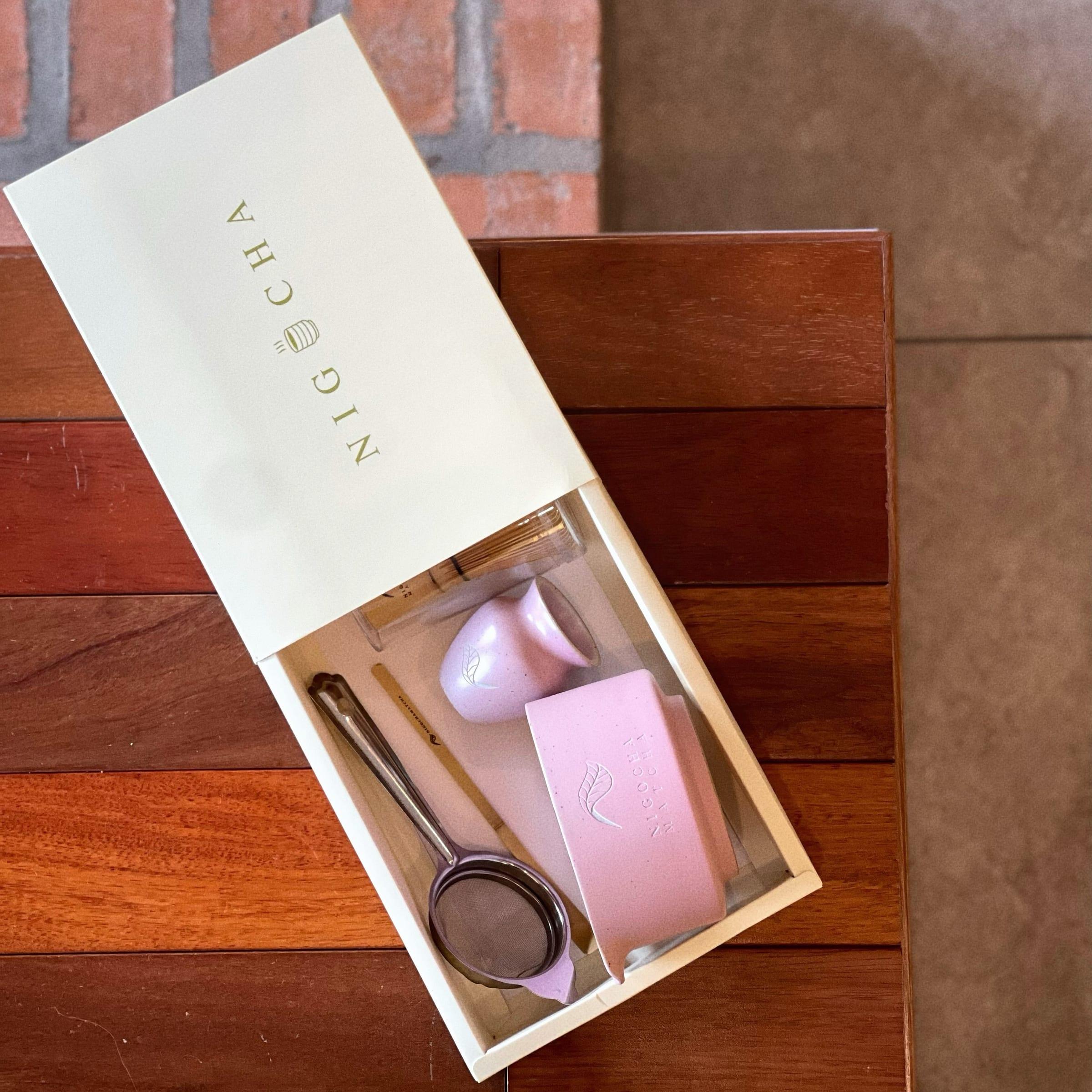 An open Nigocha matcha kit box